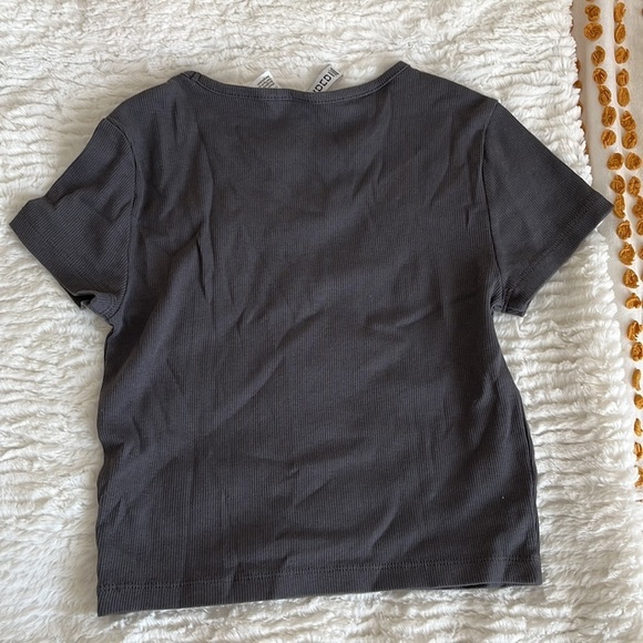 Divided H&M Dark Grey Cropped Top! Womens Size : M - Picture 4 of 5
